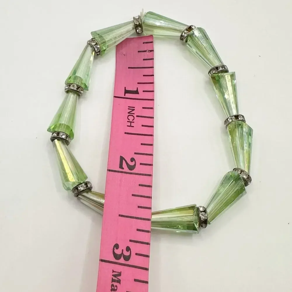 Green stretch beaded bracelet teardrop glass beads Art Deco Retro CZ Rhinestone